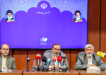 مجلس جدید قوانینی وضع کند که تحولات اقتصادی را به دنبال داشته باشد