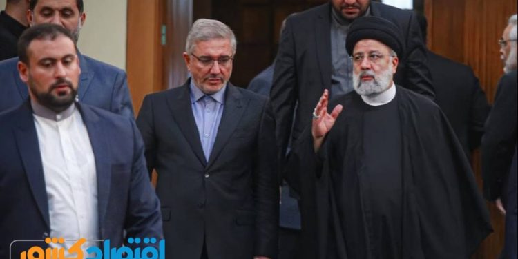 چرا دکتر منظور؟