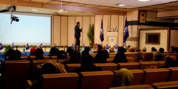 انگیزه به کارآفرینان جوان و نوپا با حمایت خیرین